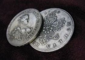 Монета полтина Россия 1740