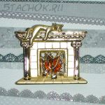 Брошь "Котик на камине" под золото, камень