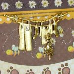 Брошь "Кот-помощник" под золото