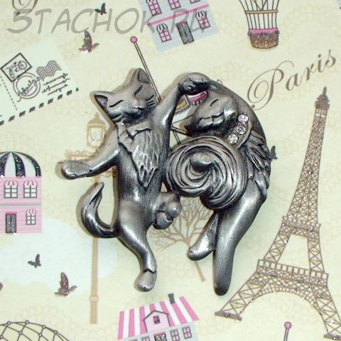 Брошь "Кот и Кошечка на балу" под олово, стразы