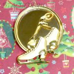 Брошь "Фигуристка" под золото