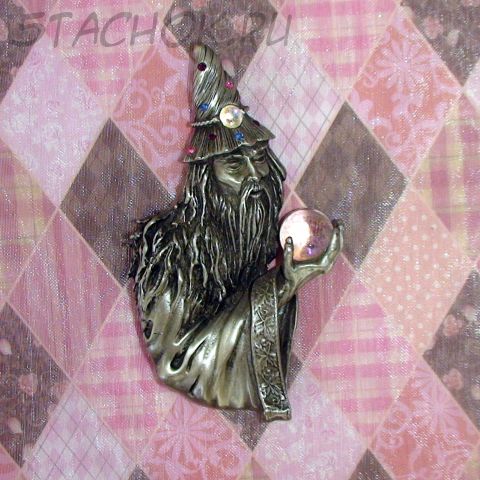 Брошь "Мерлин с шаром" под олово/сваровски