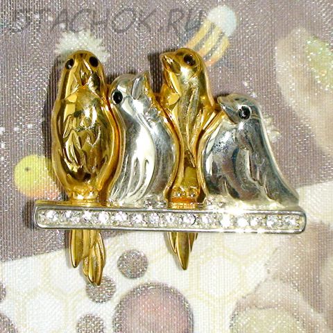 Брошь "Птички певчие" под золото/серебро/стразы