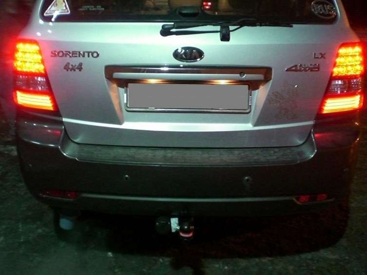 Фаркоп BOSAL-ORIS Kia Sorento 2006-2009 необходима подрезка бампера. Тип шара: A. Нагрузки: 1500/100 кг - 6734-A Bosal