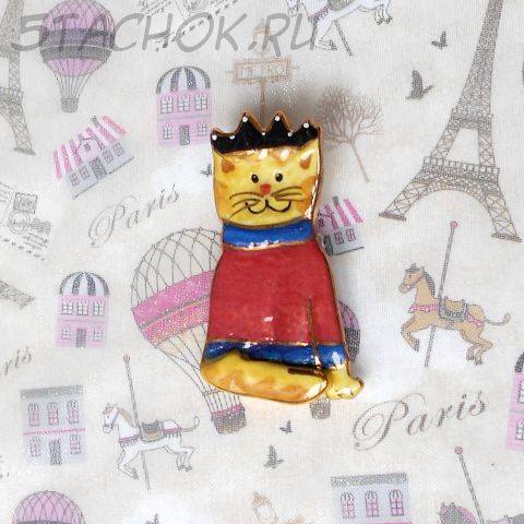 Фарфоровая брошь "Кошка-королевишна"