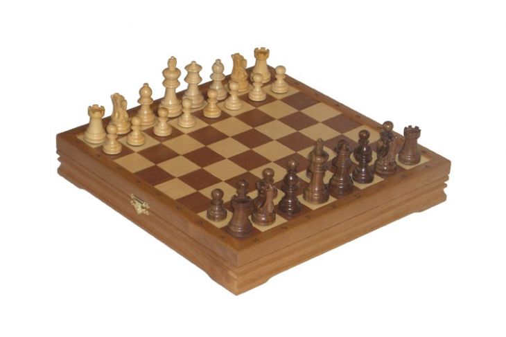 Шахматы классические малые деревянные (высота короля 2,75")