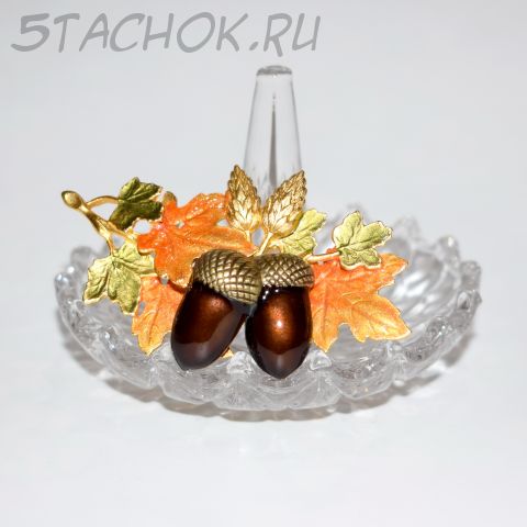 Брошь "Желуди" (KC США)
