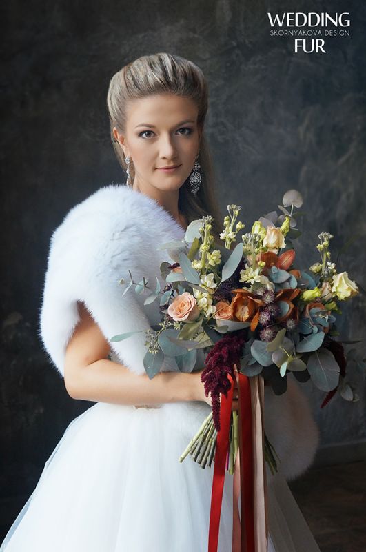 Палантин из белого песца качества SAGA ROYAL