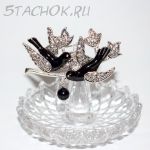 Брошь "Птички с ягодкой" (США)