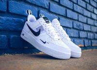 NIKE AIR FORCE 1 '07 LV8 UTILITY WHITE