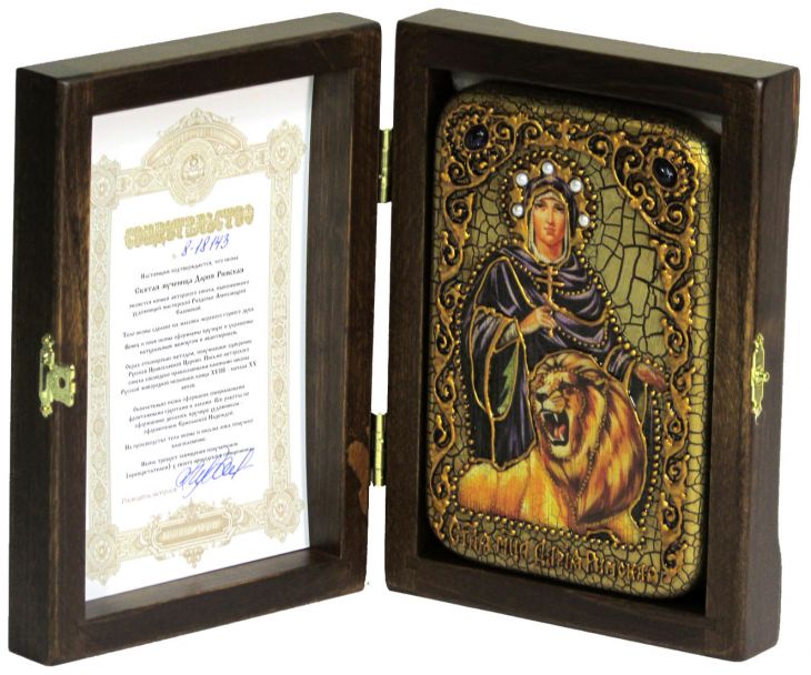 Настольная икона "Святая мученица Дария Римская" на мореном дубе
