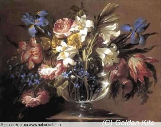 2100. Kristallvase mit Blumen