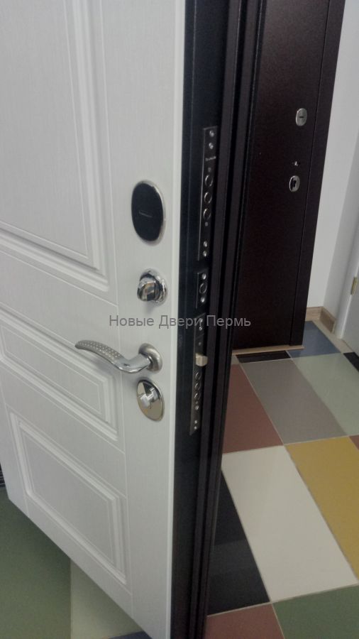 "Монолит Броня" Скол дуба белый Повышенная шумоизоляция двери, взломостойкость