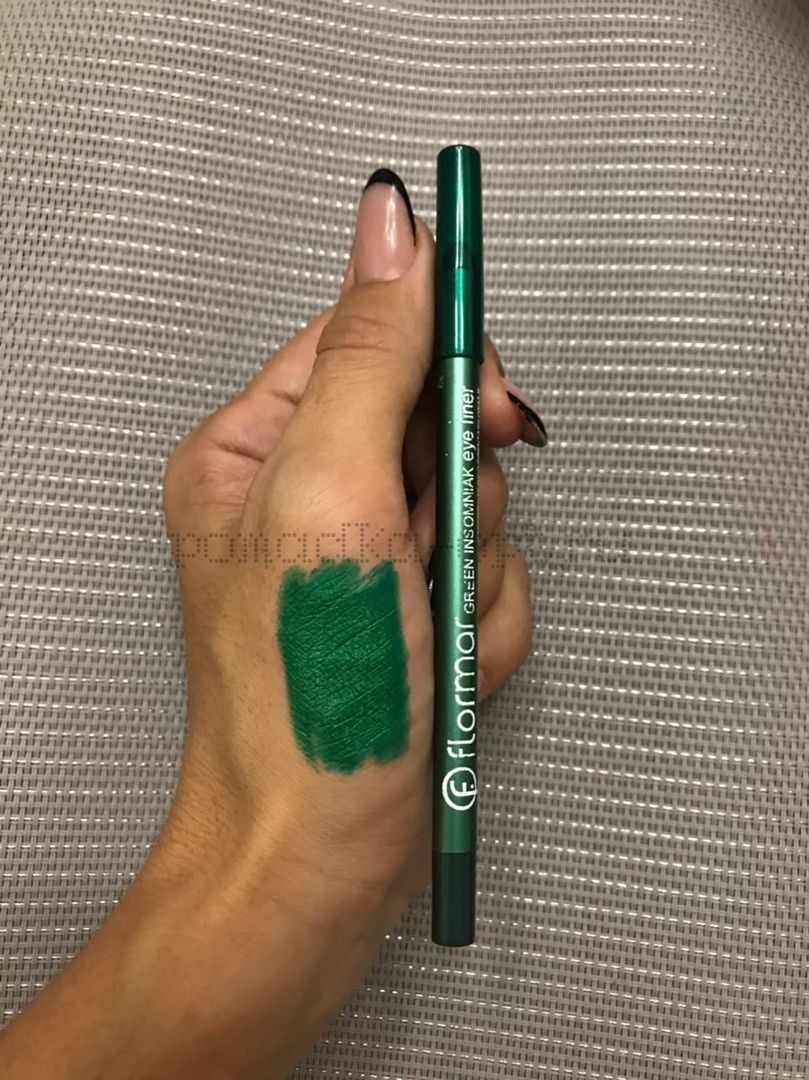 Kарандаш для глаз GREEN INSOMNIAK EYE LINER