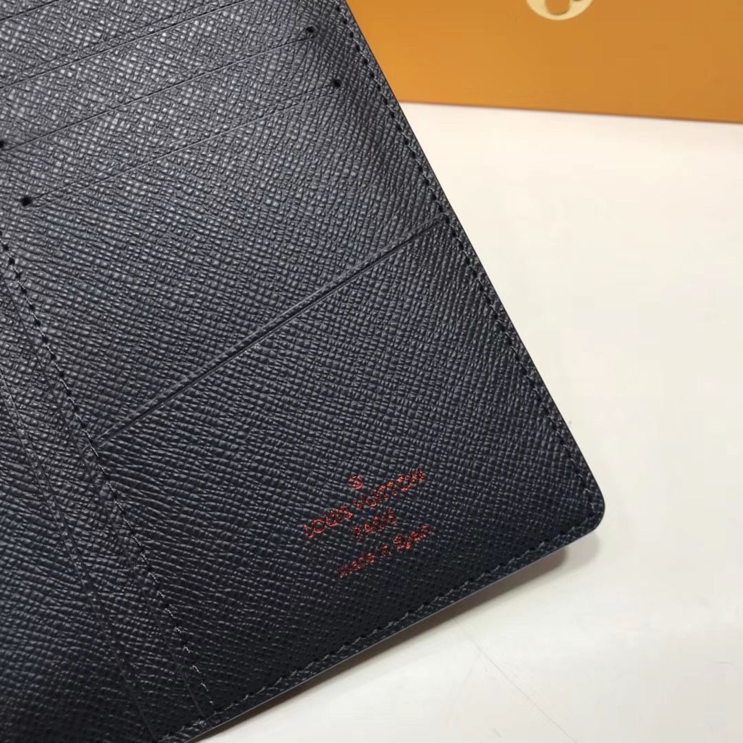 Портмоне Louis Vuitton Brazza