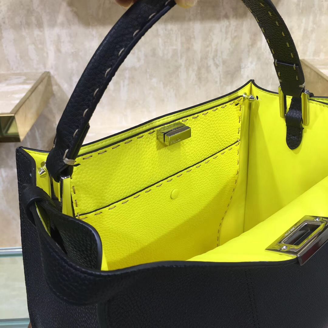 FENDI LOGO PEEK-A-BOO 30 cm