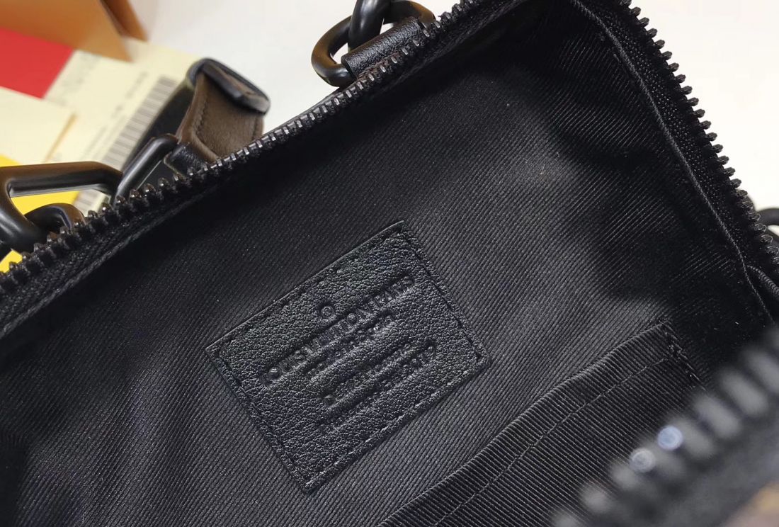 Клатч Louis Vuitton Soft Trunk