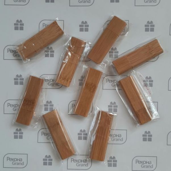 Флешка Bamboo 8 Gb