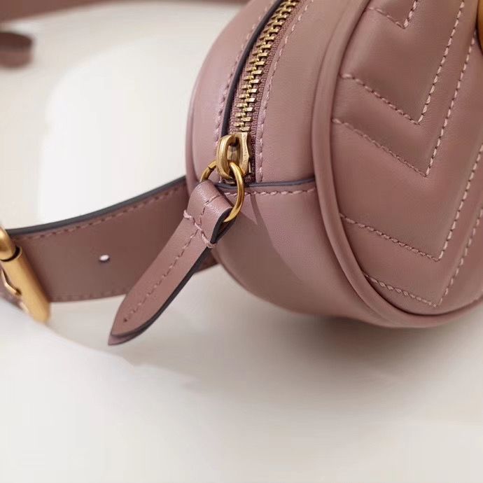 Поясная сумка Gucci Marmont GG