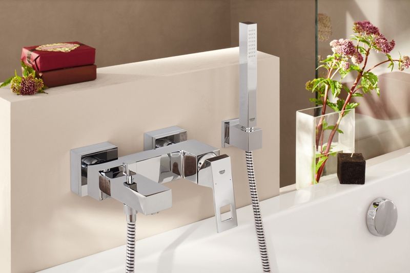 Смеситель Grohe Eurocube для ванны и душа 23143000 ФОТО