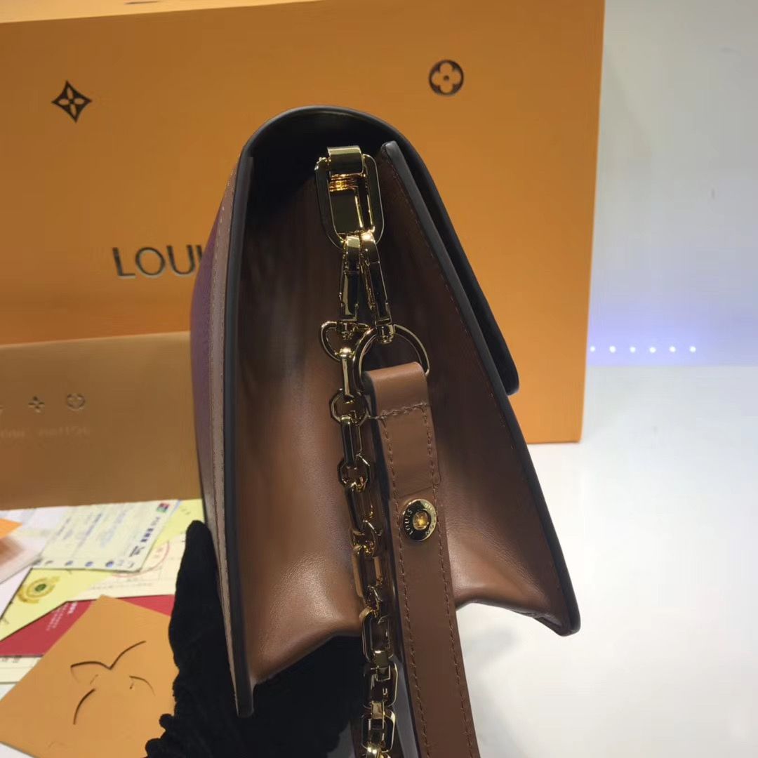 Louis Vuitton DAUPHINE 25 cm