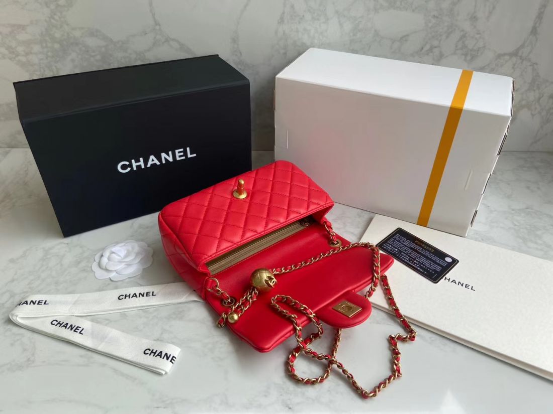 CHANEL Shoulder Flap Bag 20 cm