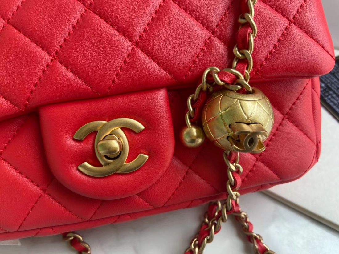 CHANEL Shoulder Flap Bag 20 cm