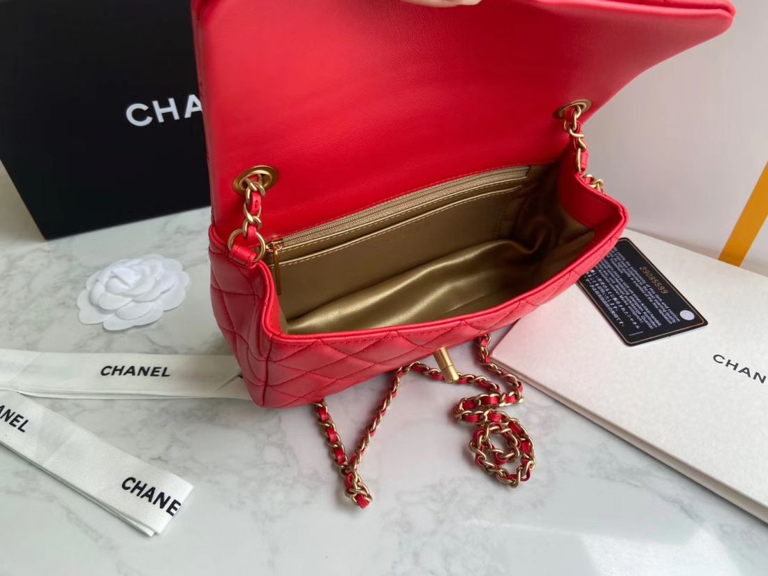 CHANEL Shoulder Flap Bag 20 cm
