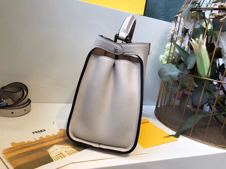 FENDI PEEK-A-BOO 27 cm