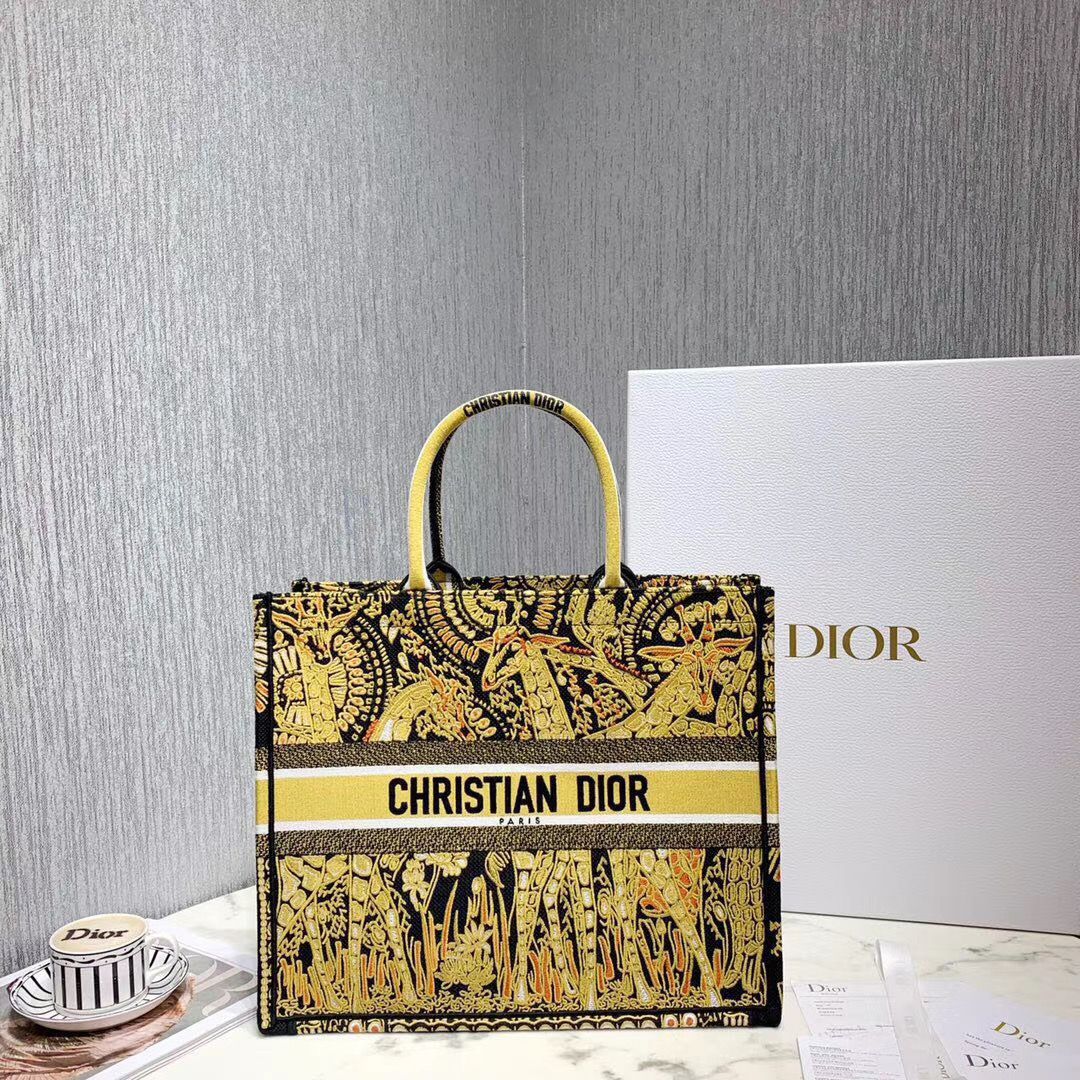 Dior Tote Book 41 cm