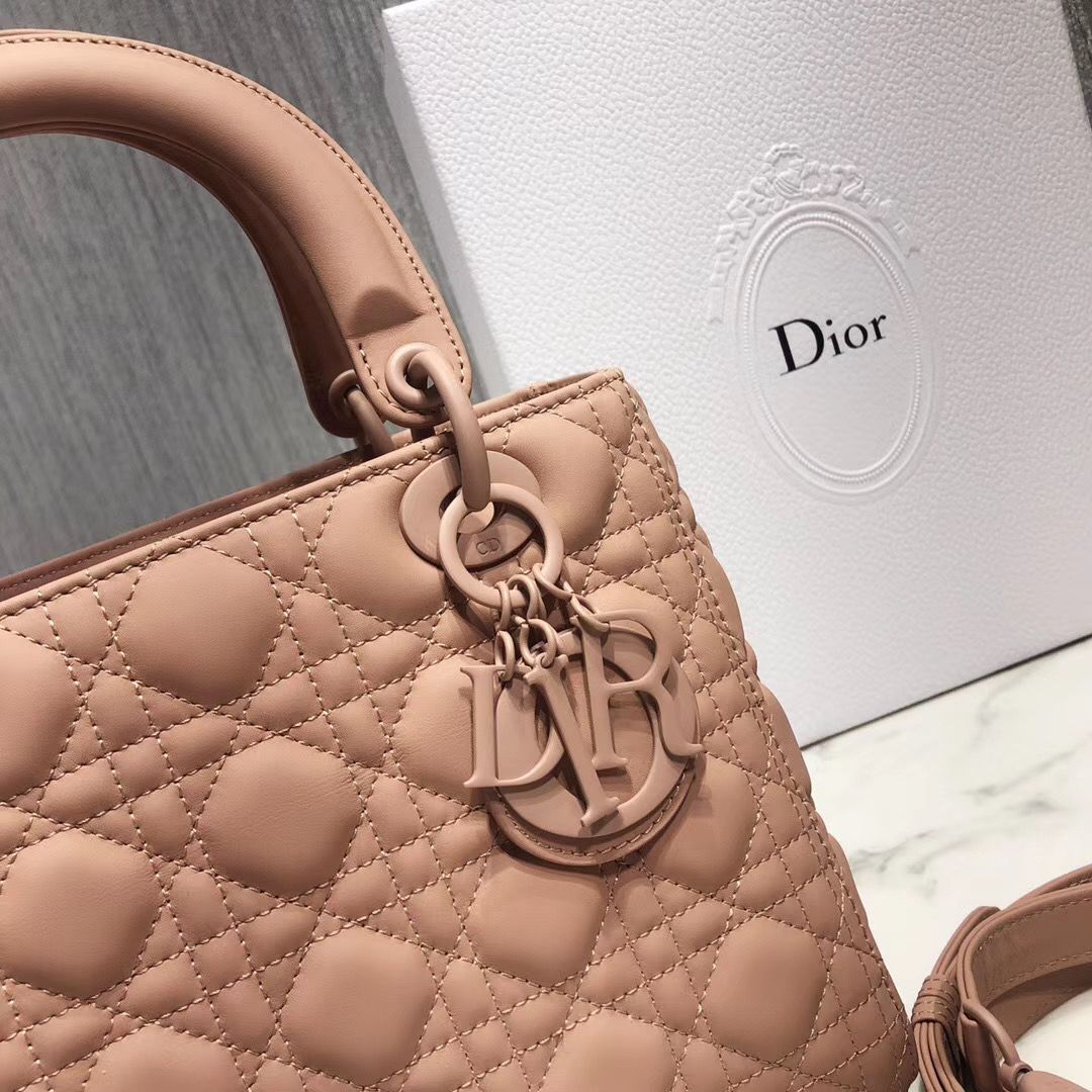 Lady Dior 24 см