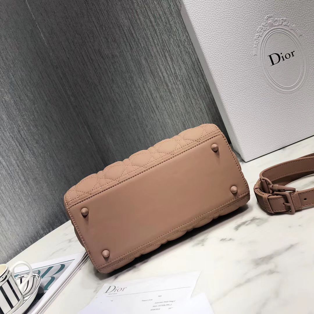 Lady Dior 24 см