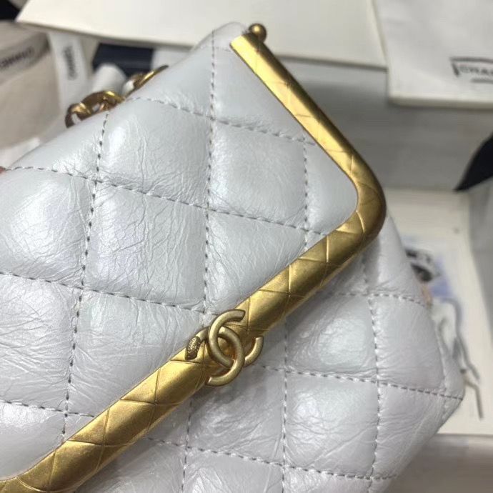 Chanel 18 cm