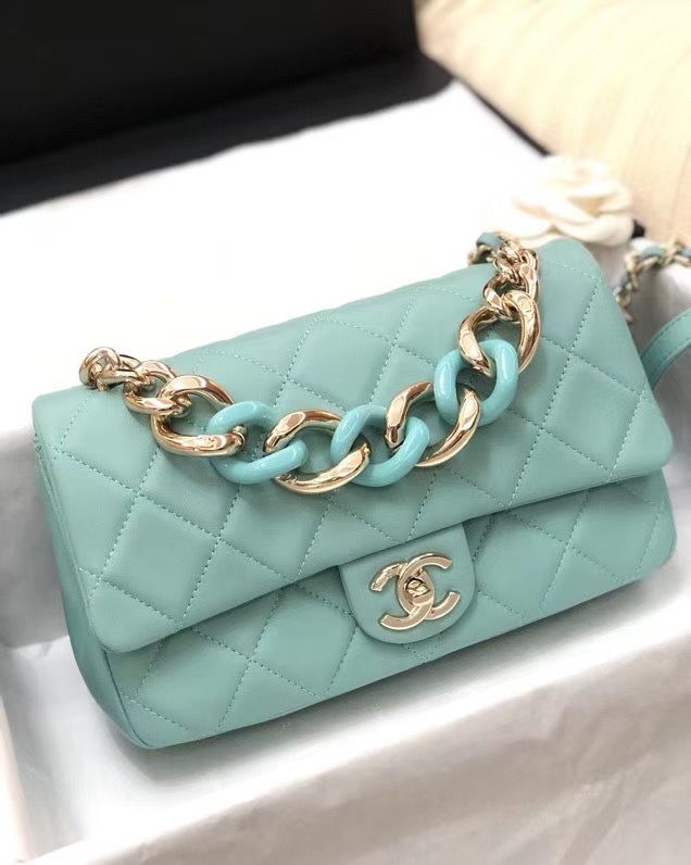 Chanel 24 cm