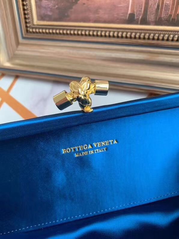 Bottega Veneta Kont 25 cm