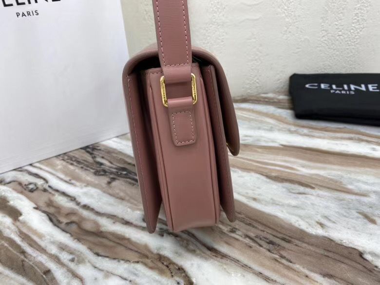 Celine Triomphe 22 cm