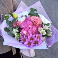 Сборный букет с гортензией