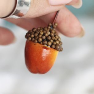 Аксессуар для кукол - желудь, 3 см