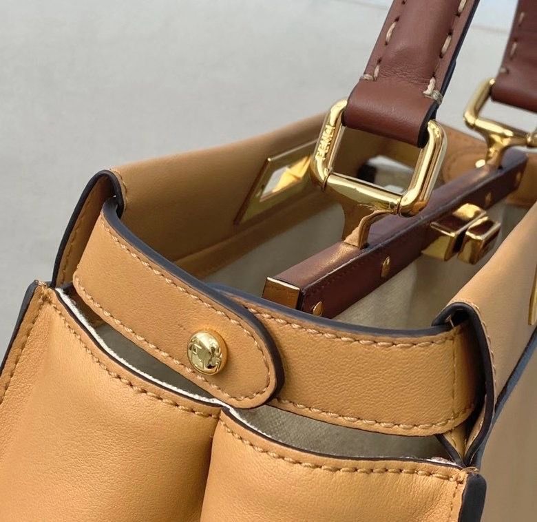 Fendi Peek-a-boo 34 cm