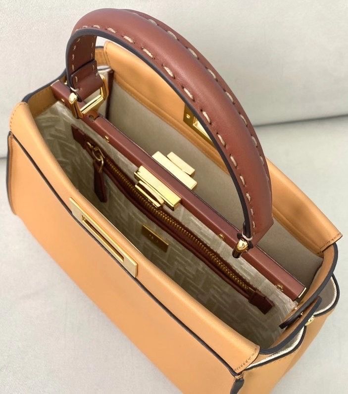 Fendi Peek-a-boo 34 cm