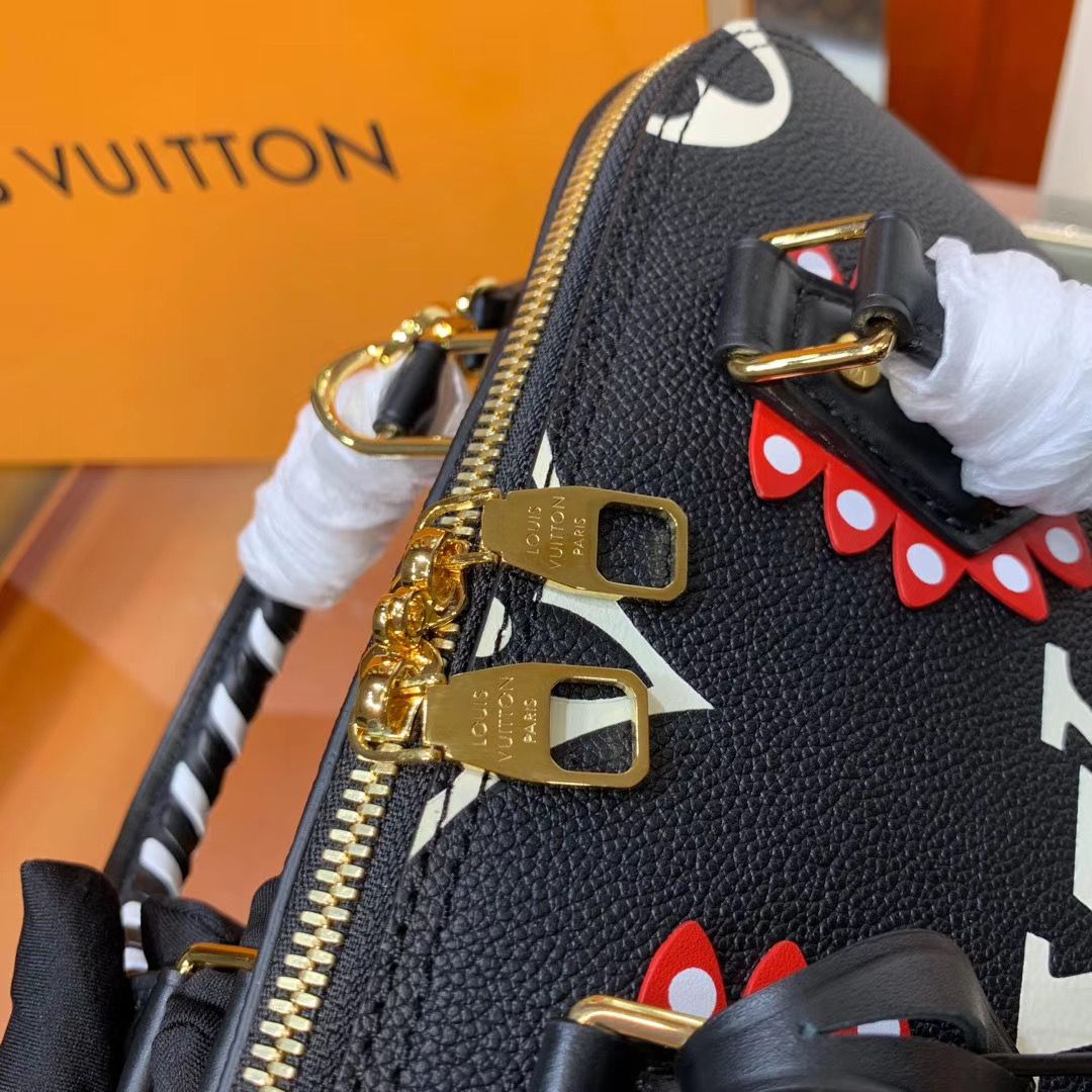 Louis Vuitton Neo Alma 32 cm