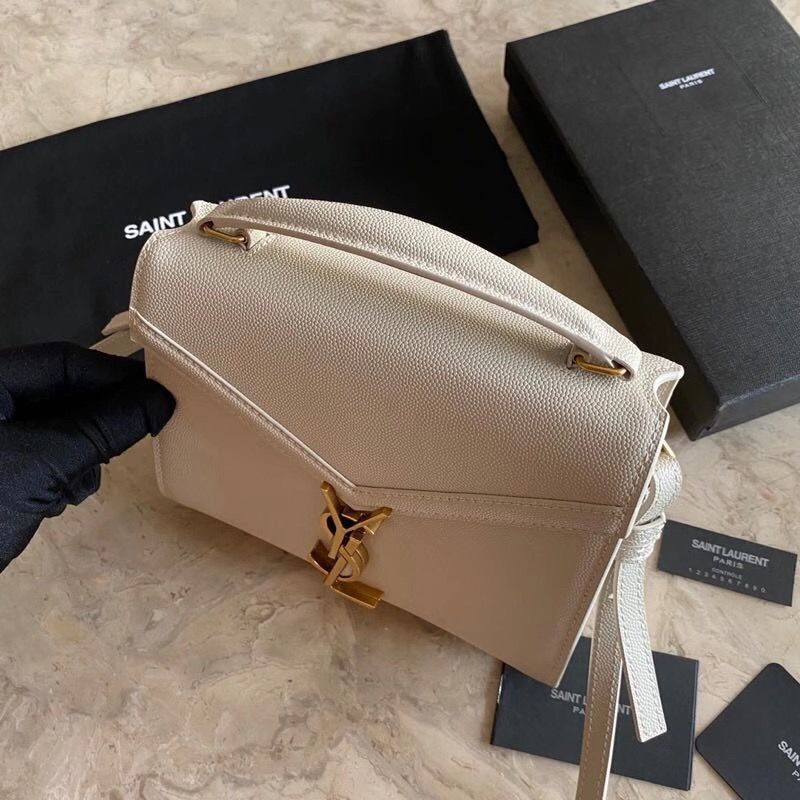 YSL Cassandra 20 cm