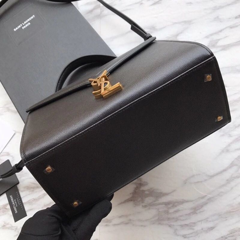 YSL Cassandra 24,5 cm