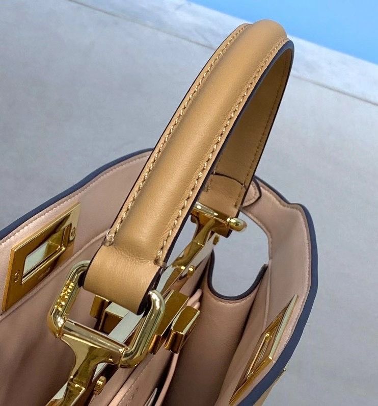 Fendi Peek-a-boo 33 cm