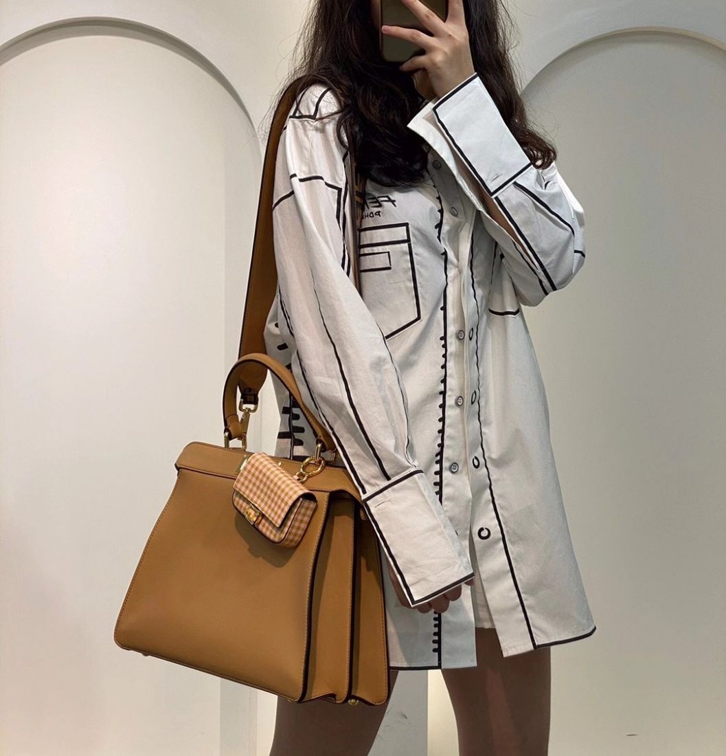 Fendi Peek-a-boo 33 cm