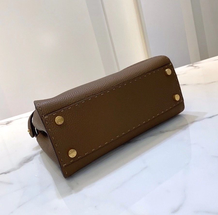 Fendi Peek-a-boo 27 cm