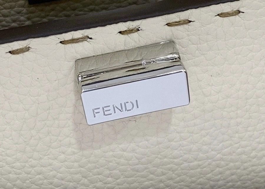Fendi Peek-a-boo 27 cm