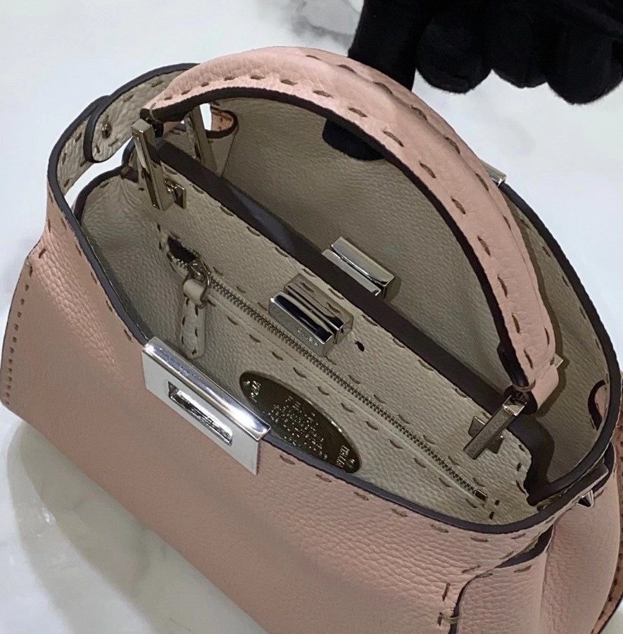 Fendi Peek-a-boo 27 cm