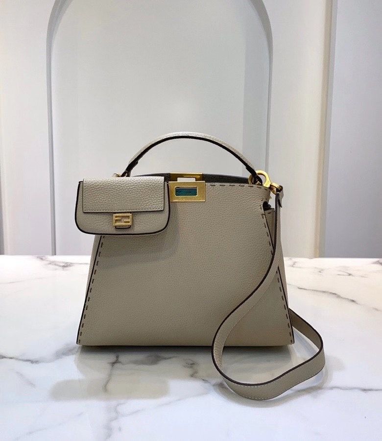 Fendi Peek-a-boo 27 cm