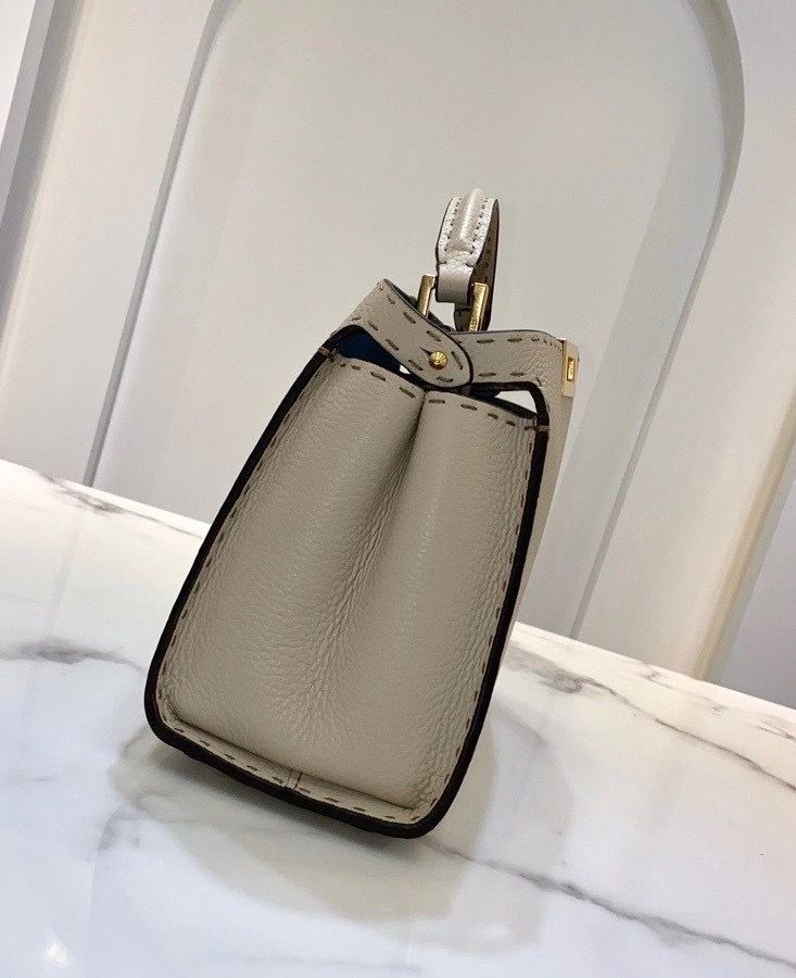 Fendi Peek-a-boo 27 cm